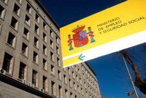 Lee más sobre el artículo Regularización de la cuota de autónomos 2024: claves rápidas.